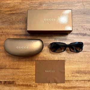 GUCCI women’s gradient sunglasses